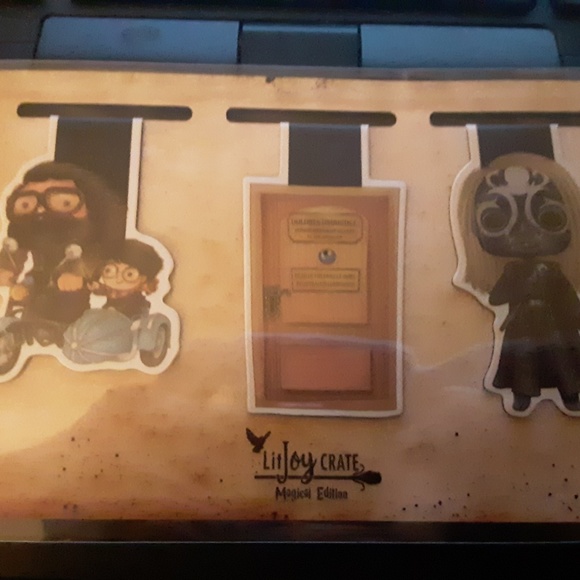 LitJoy Crate Magnetic Bookmark Set of 3